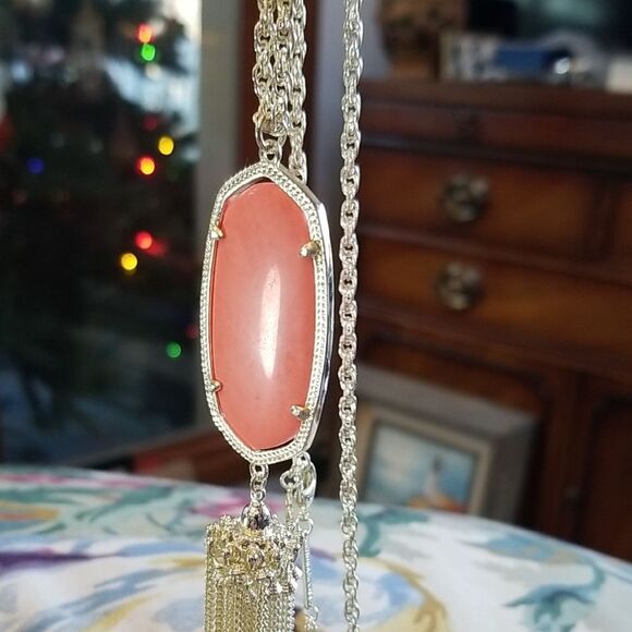 Kendra Scott Jewelry - Kendra Scott RAYNE GOLD Necklace with CORAL COLORED Pendant!!! NWOT!Beautiful!